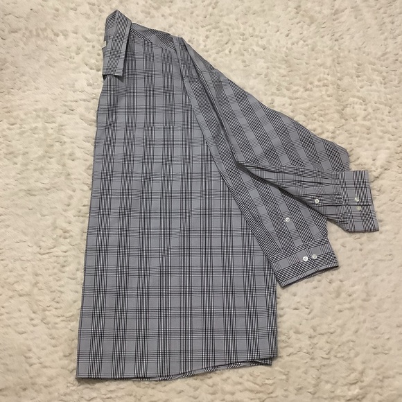 🛍️ MICHAEL KORS Relaxed Fit Button-Up Plaid Dress Shirt Men’s - Size 22 … - Picture 5 of 14